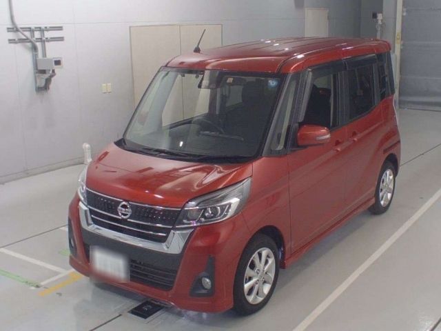 150 Nissan Dayz roox B21A 2017 г. (CAA Chubu)